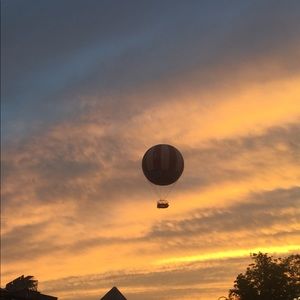 Meet your Posher, Dawn